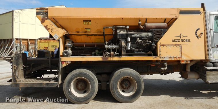 image for item DF5907 1998 Volvo WG64 Akzo Nobel slurry truck