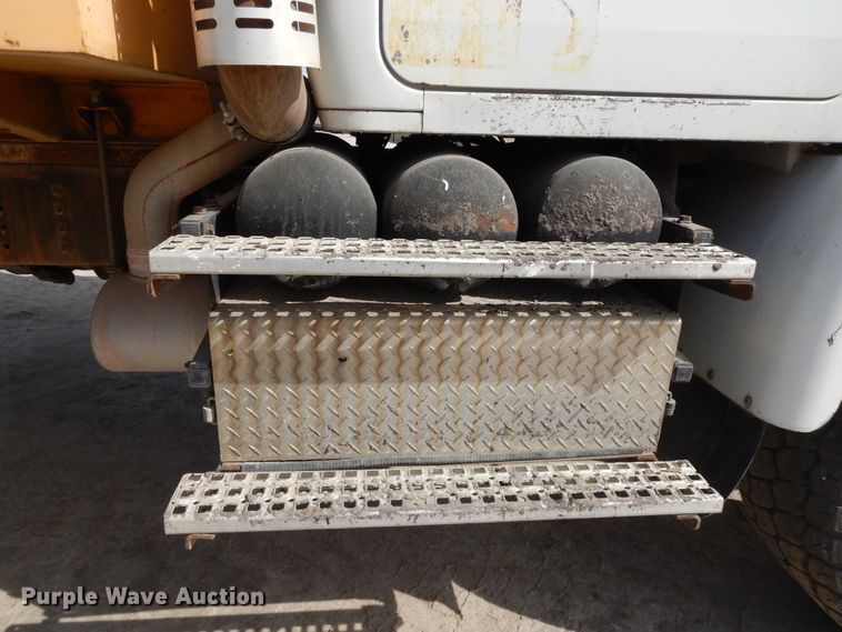 image for item DF5907 1998 Volvo WG64 Akzo Nobel slurry truck