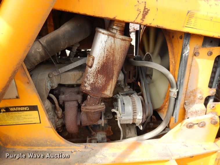 image for item DF5916 1996 JCB 215 Series 2 backhoe