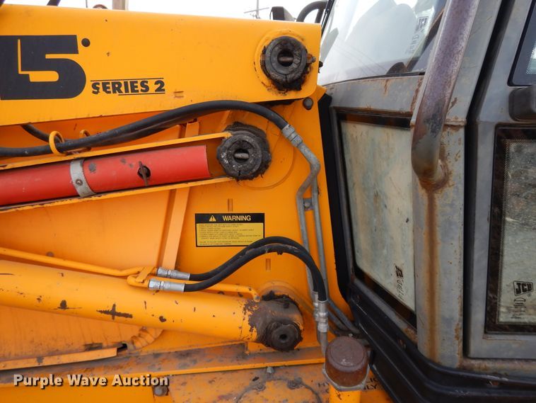 image for item DF5916 1996 JCB 215 Series 2 backhoe