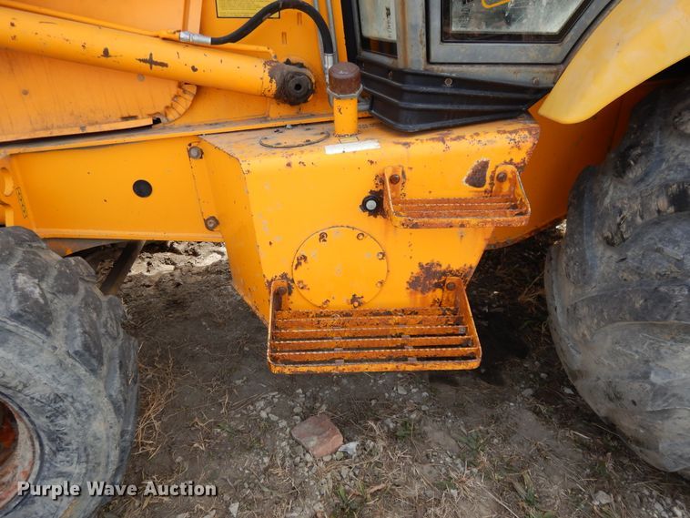 image for item DF5916 1996 JCB 215 Series 2 backhoe