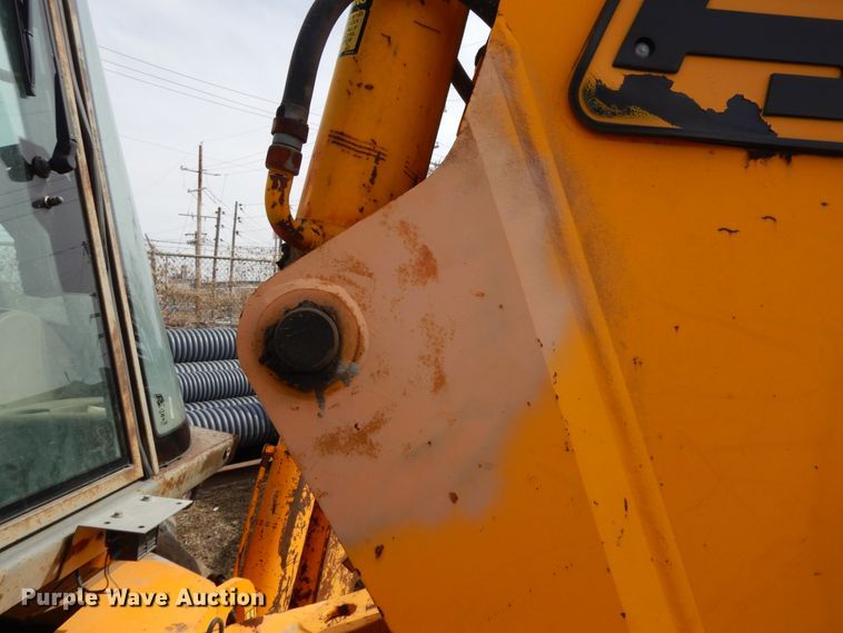 image for item DF5916 1996 JCB 215 Series 2 backhoe