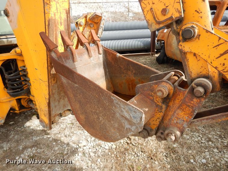 image for item DF5916 1996 JCB 215 Series 2 backhoe