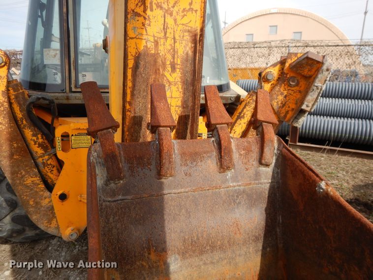 image for item DF5916 1996 JCB 215 Series 2 backhoe