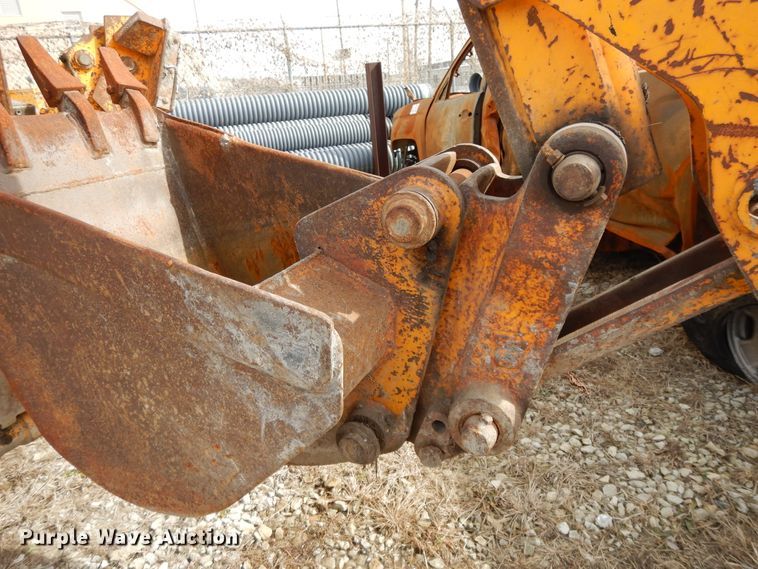 image for item DF5916 1996 JCB 215 Series 2 backhoe