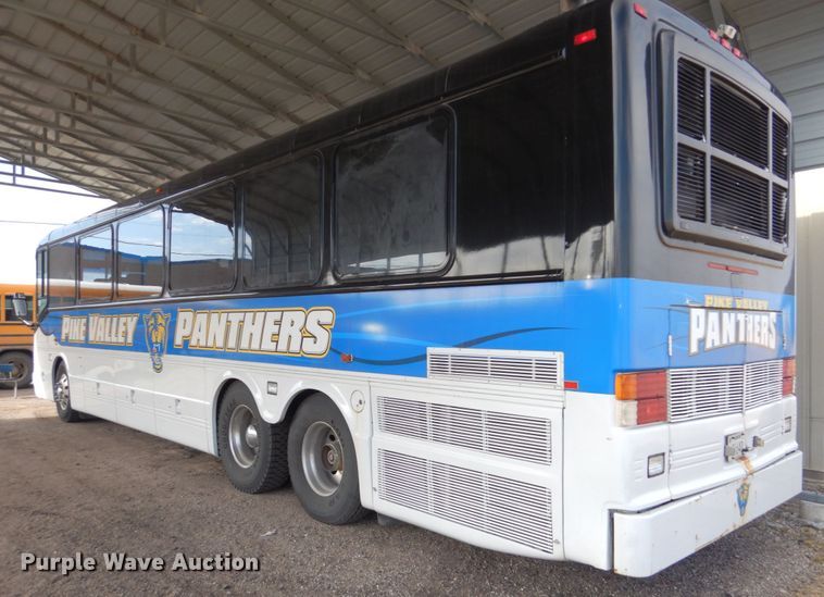 image for item DF7389 2001 Blue Bird LTC40 coach bus