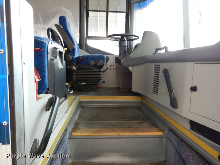 image for item DF7389 2001 Blue Bird LTC40 coach bus