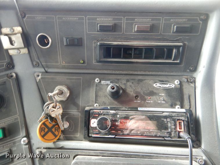 image for item DF7389 2001 Blue Bird LTC40 coach bus