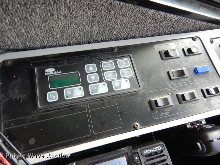 image for item DF7389 2001 Blue Bird LTC40 coach bus