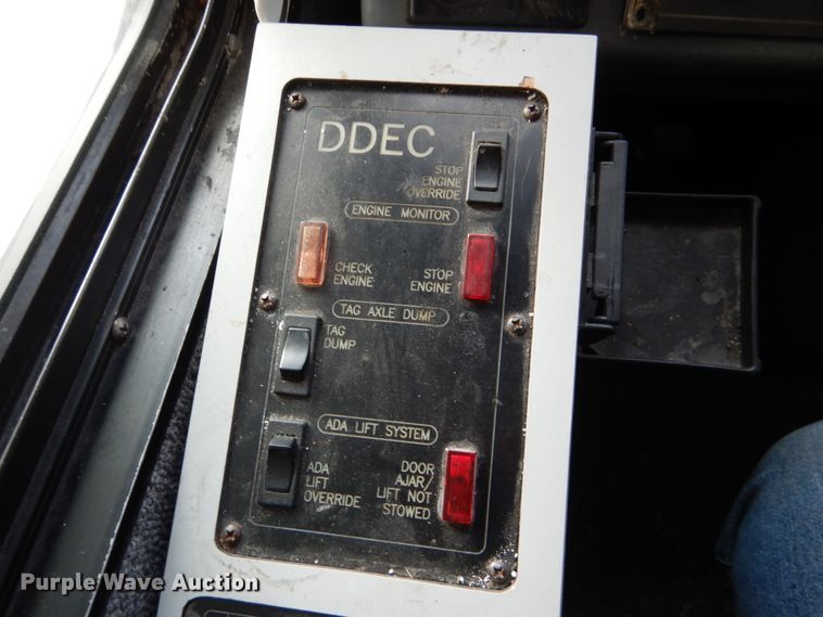 image for item DF7389 2001 Blue Bird LTC40 coach bus