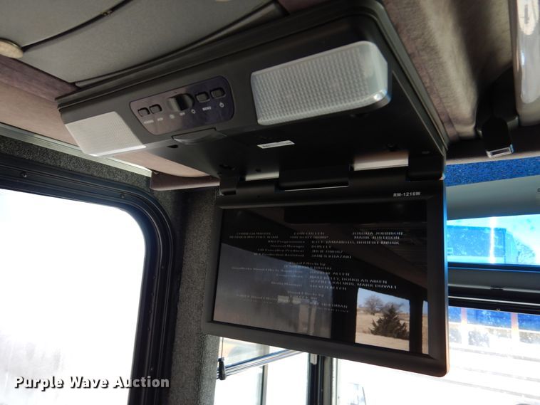 image for item DF7389 2001 Blue Bird LTC40 coach bus