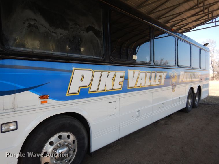 image for item DF7389 2001 Blue Bird LTC40 coach bus