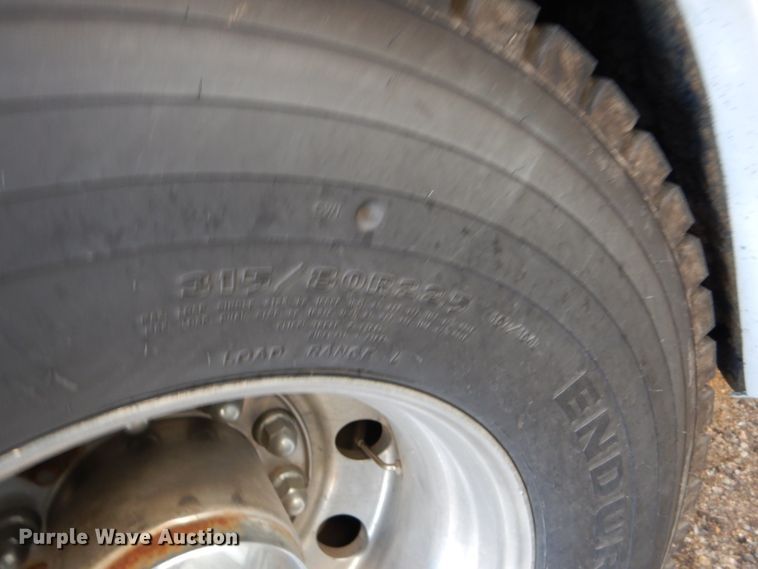 image for item DF7389 2001 Blue Bird LTC40 coach bus