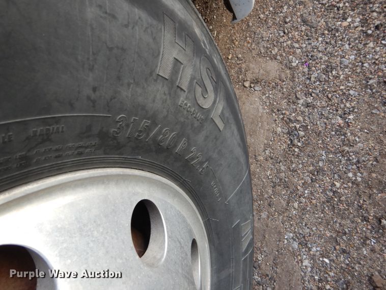 image for item DF7389 2001 Blue Bird LTC40 coach bus