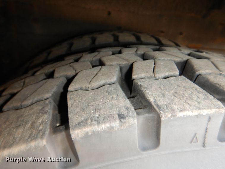 image for item DF7389 2001 Blue Bird LTC40 coach bus