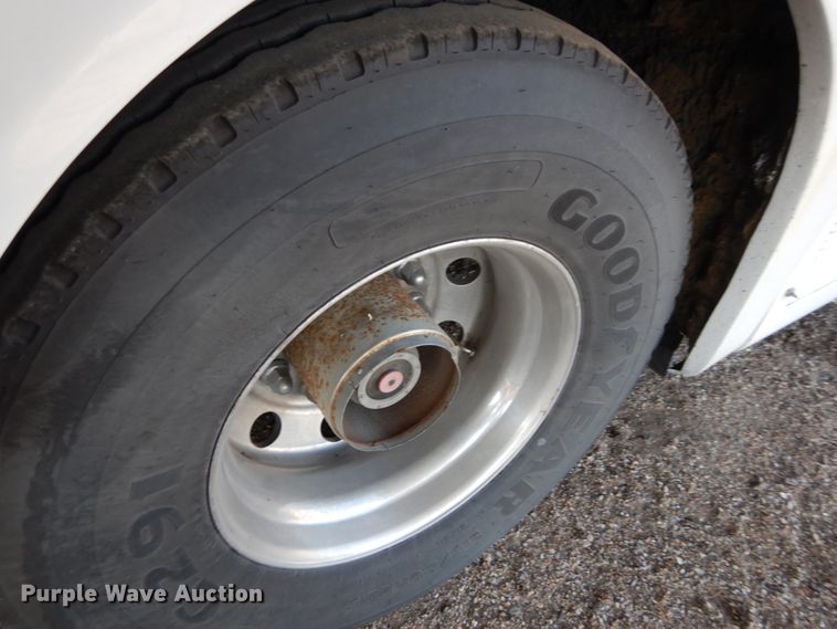 image for item DF7389 2001 Blue Bird LTC40 coach bus