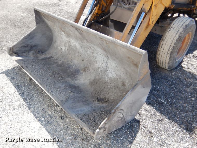 image for item DF7393 1974 Case 580B backhoe