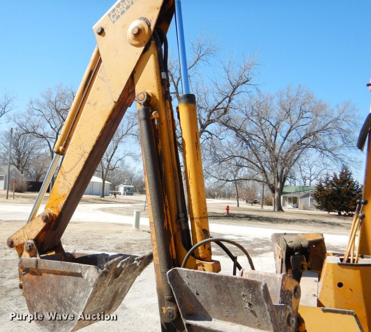 image for item DF7393 1974 Case 580B backhoe