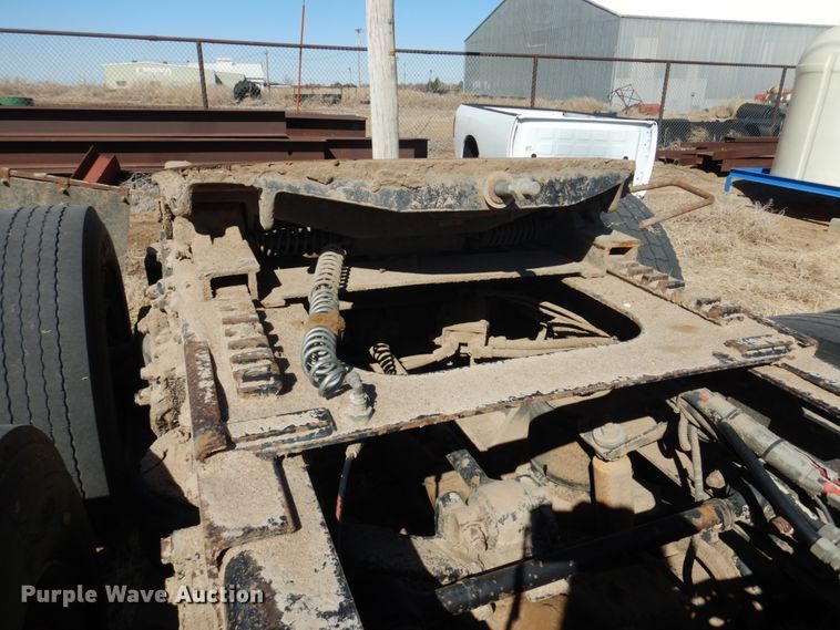 image for item DF7400 1996 Kenworth T600 semi truck