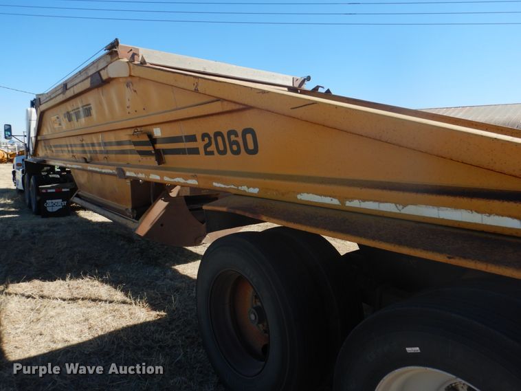 image for item DF7401 1996 Load King 2060-40-2 bottom dump trailer