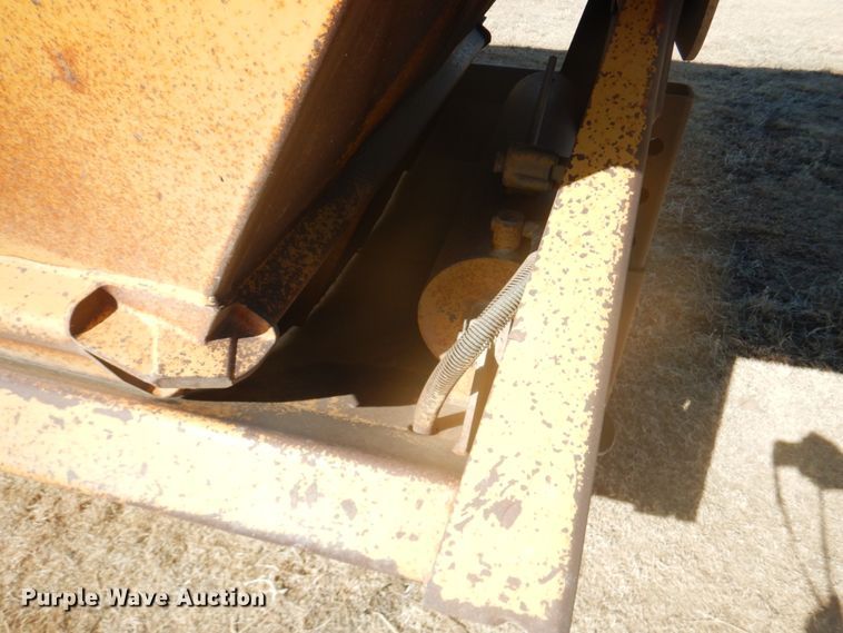 image for item DF7401 1996 Load King 2060-40-2 bottom dump trailer