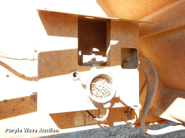 image for item DF7401 1996 Load King 2060-40-2 bottom dump trailer