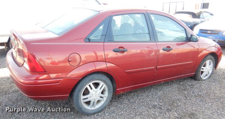 image for item DF7403 2003 Ford Focus