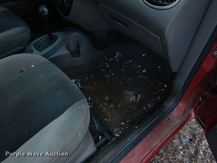 image for item DF7403 2003 Ford Focus