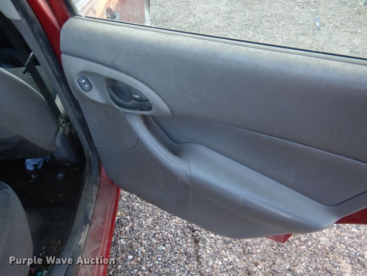 image for item DF7403 2003 Ford Focus