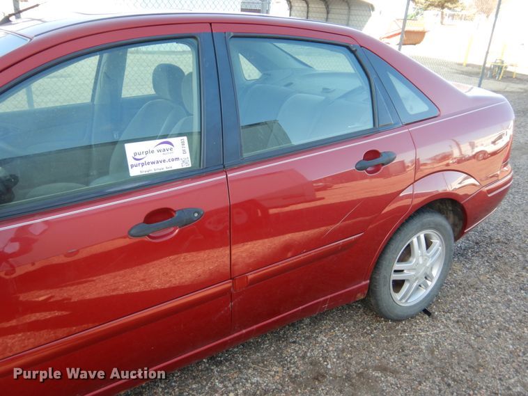 image for item DF7403 2003 Ford Focus