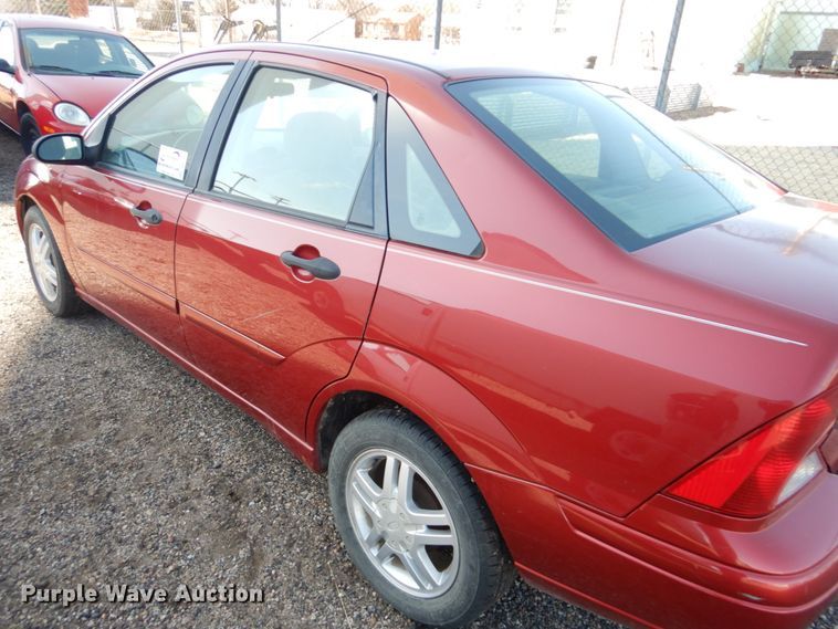 image for item DF7403 2003 Ford Focus