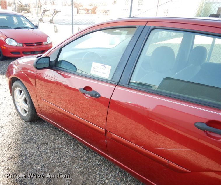 image for item DF7403 2003 Ford Focus