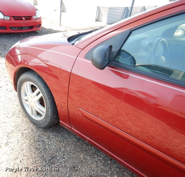 image for item DF7403 2003 Ford Focus