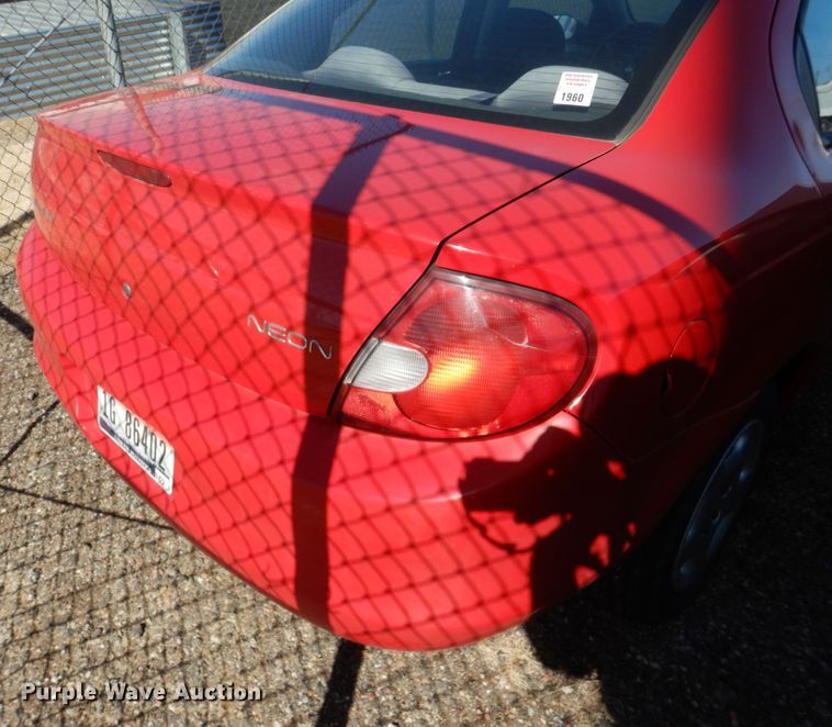 image for item DF7404 2002 Dodge Neon