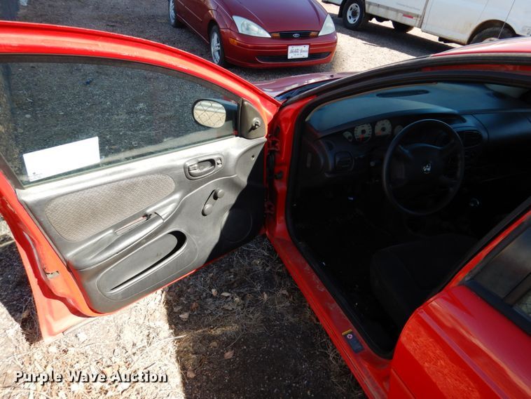 image for item DF7404 2002 Dodge Neon