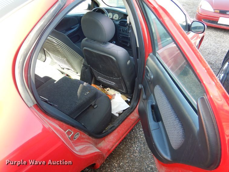 image for item DF7404 2002 Dodge Neon