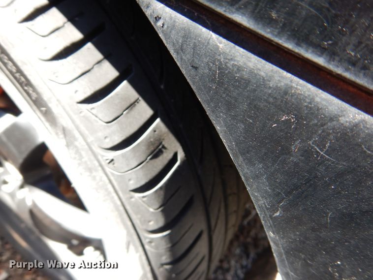 image for item DF7406 2003 Mitsubishi Eclipse convertible