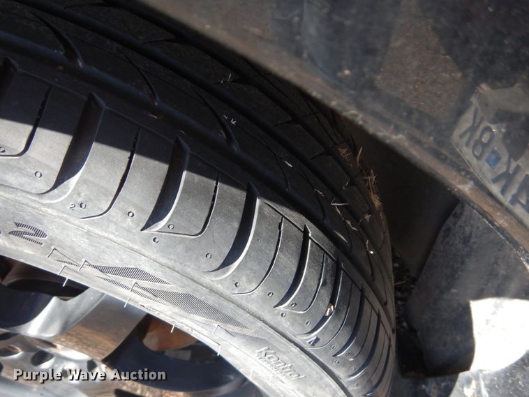 image for item DF7406 2003 Mitsubishi Eclipse convertible