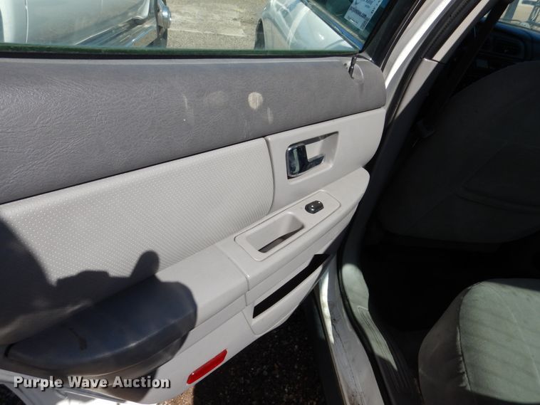 image for item DF7407 2003 Mercury Sable GS