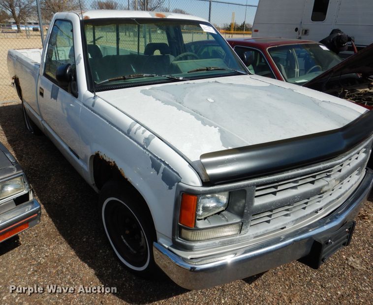 image for item DF7411 1994 Chevrolet C1500 pickup truck