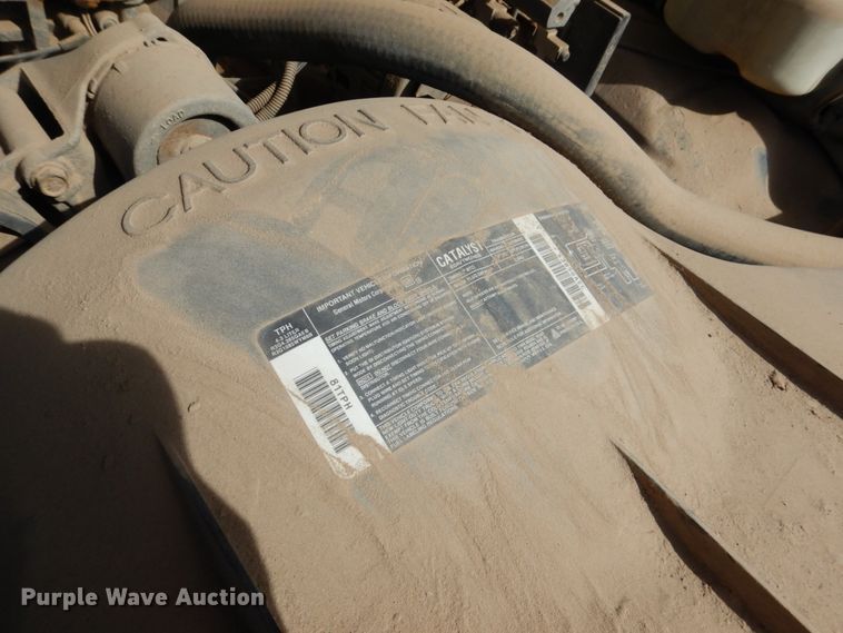 image for item DF7411 1994 Chevrolet C1500 pickup truck