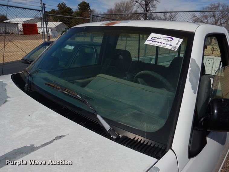 image for item DF7411 1994 Chevrolet C1500 pickup truck