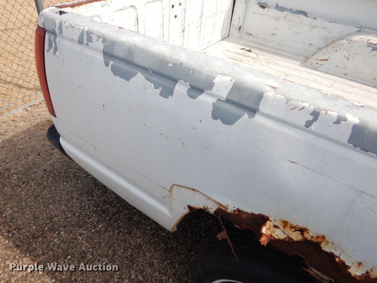 image for item DF7411 1994 Chevrolet C1500 pickup truck