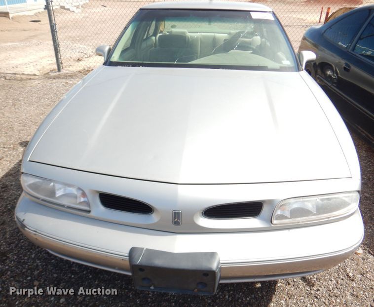 image for item DF7413 1996 Oldsmobile Eighty Eight