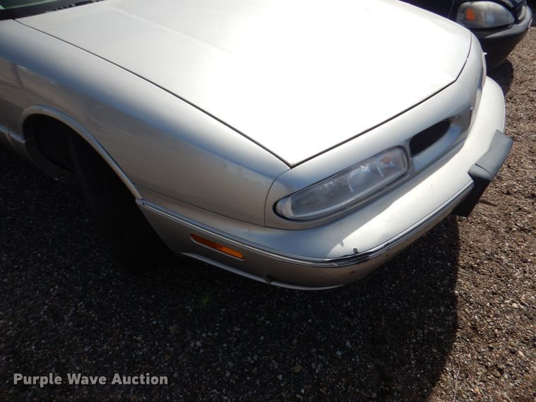 image for item DF7413 1996 Oldsmobile Eighty Eight