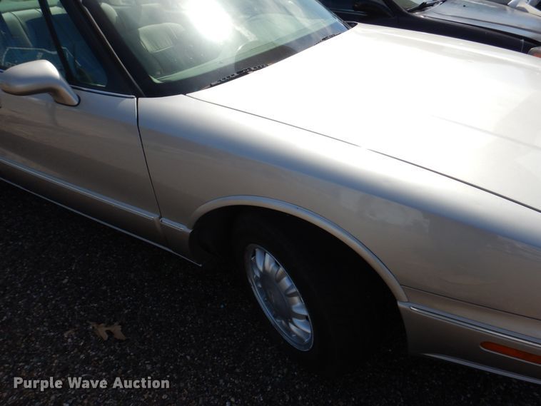 image for item DF7413 1996 Oldsmobile Eighty Eight
