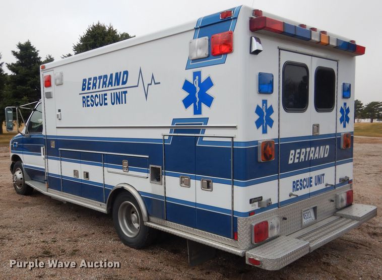 image for item DG5940 1992 Ford E350 ambulance