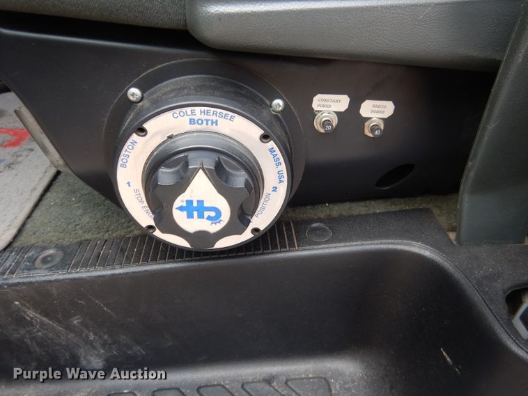 image for item DG5940 1992 Ford E350 ambulance