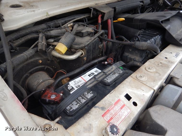 image for item DG5940 1992 Ford E350 ambulance