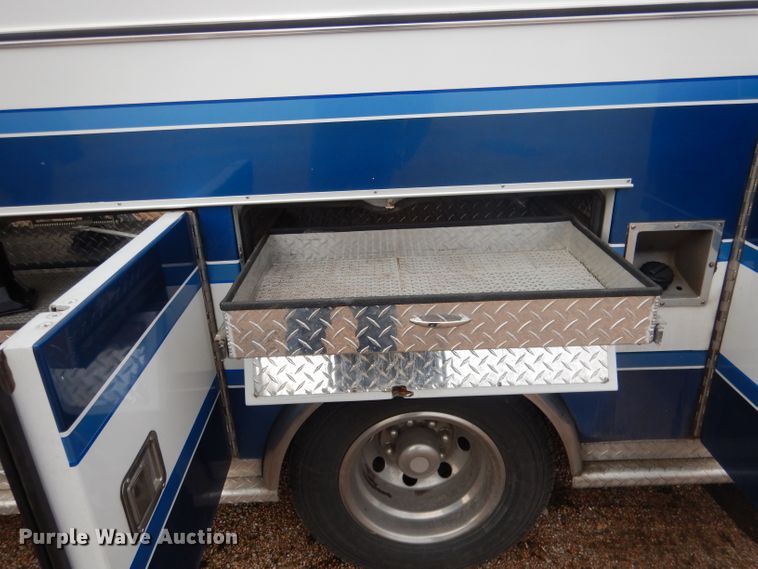 image for item DG5940 1992 Ford E350 ambulance